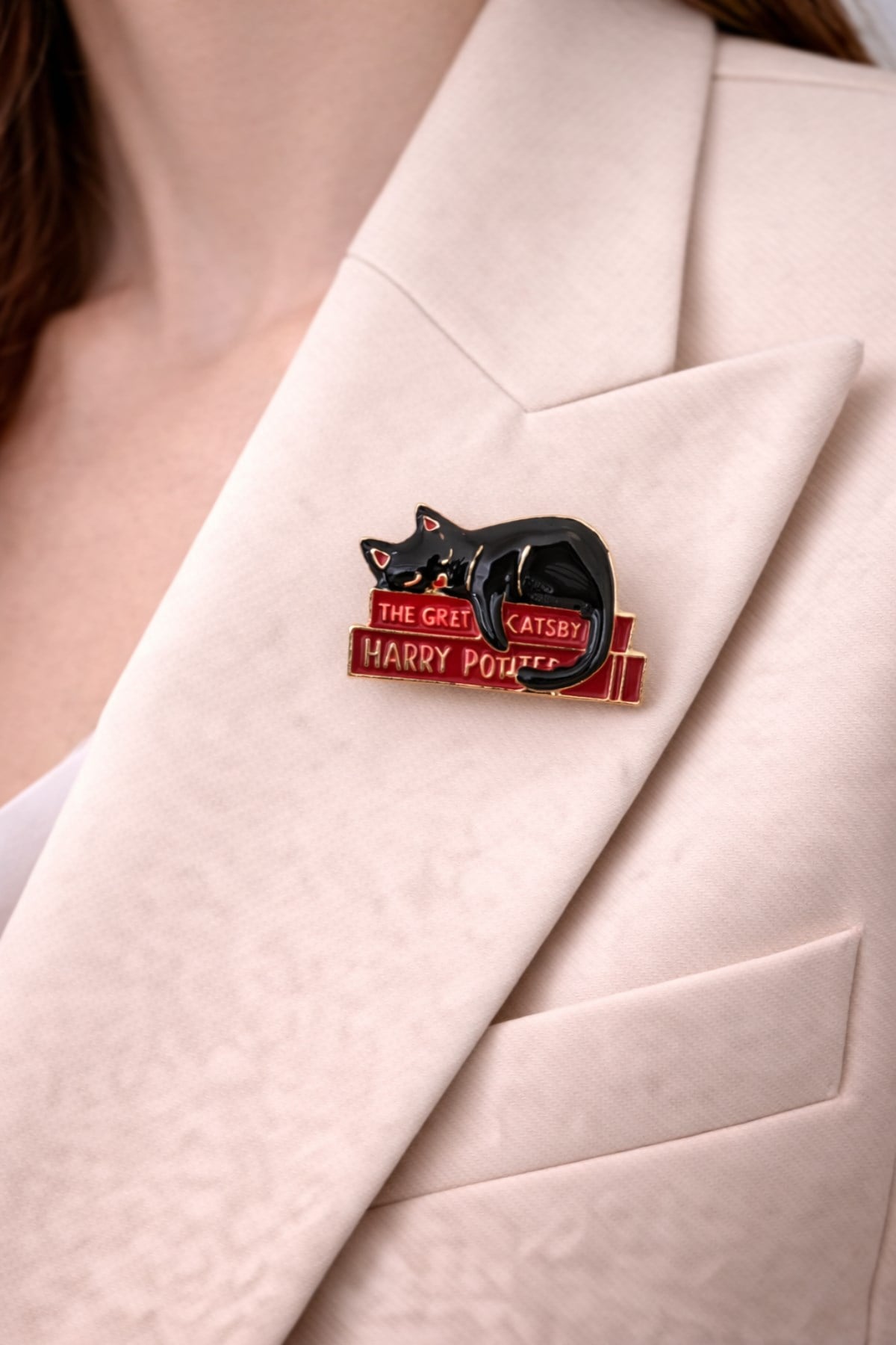 Siyah Tembel Kedi İğneli Broş