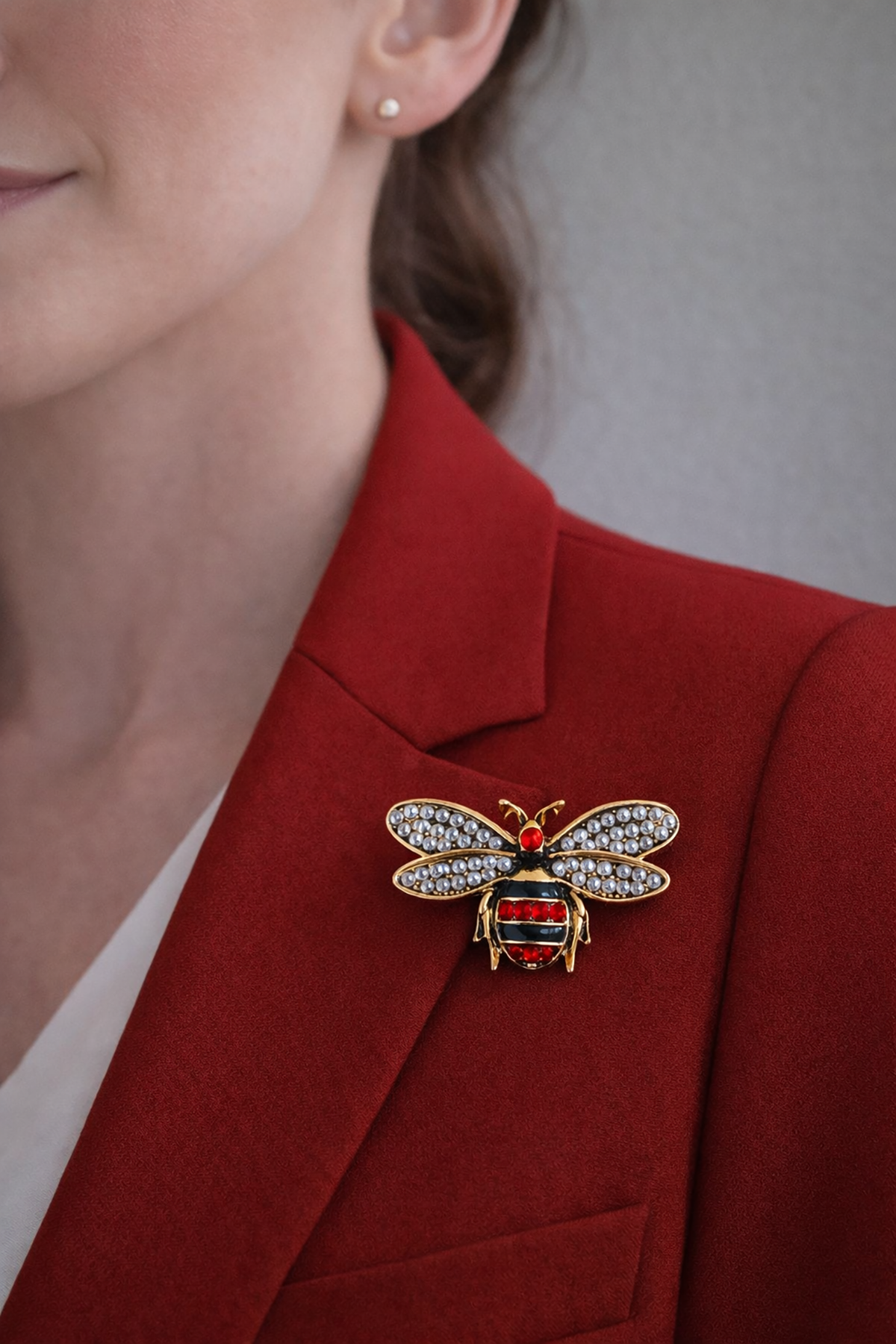 Taşlı Kırmızı Arı İğneli Broş