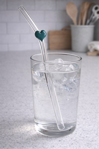 Mint Renkli Kalp Figürlü Cam Pipet
