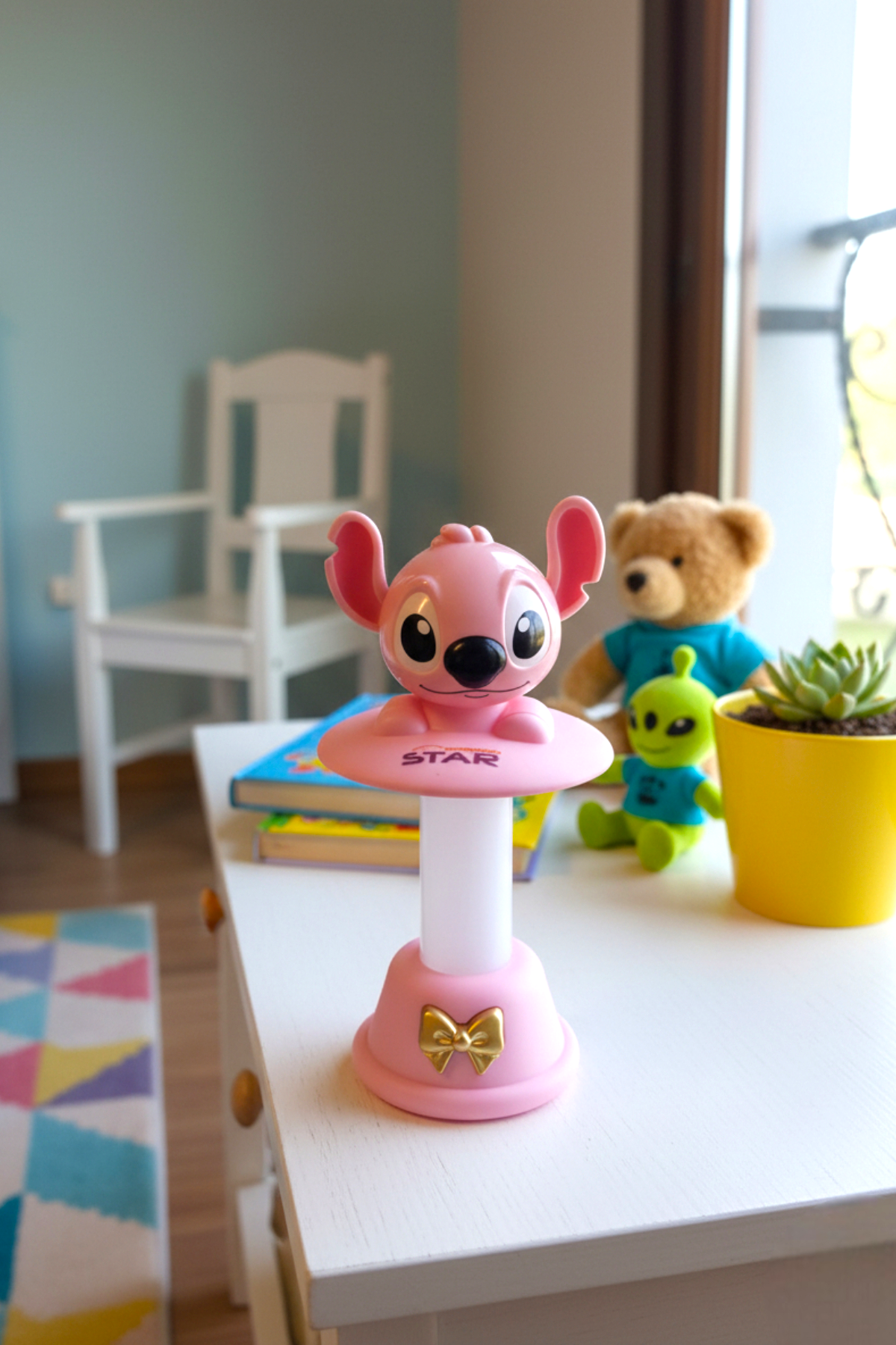 18 Cm Pembe Stitch Renkli Masa Lambası