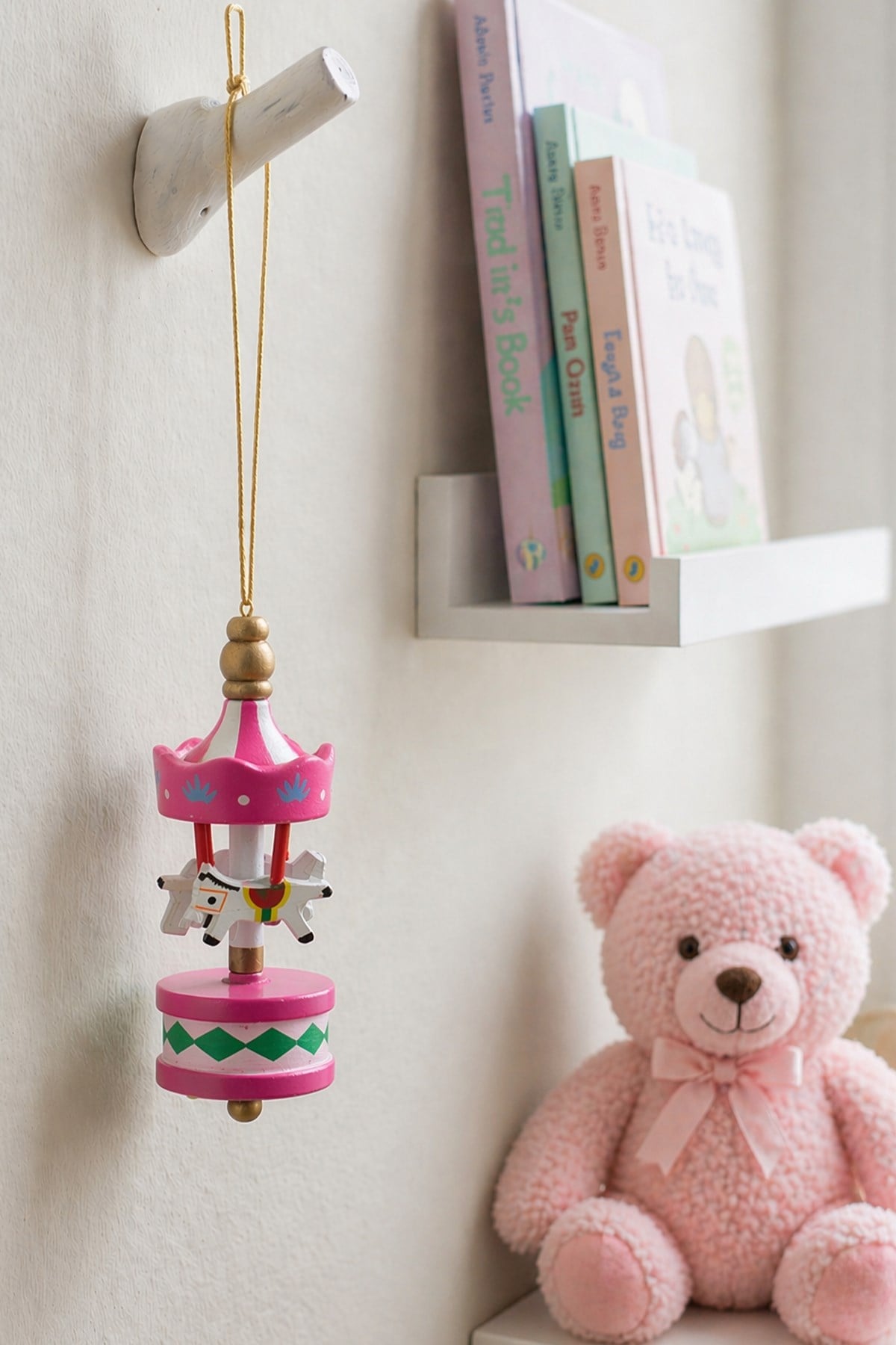 8 Cm Pembe Mini Atlı Karınca