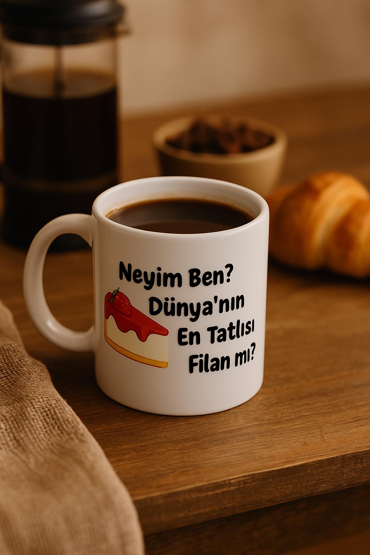 NEYİM BEN DÜNYA NIN KUPA BARDAK