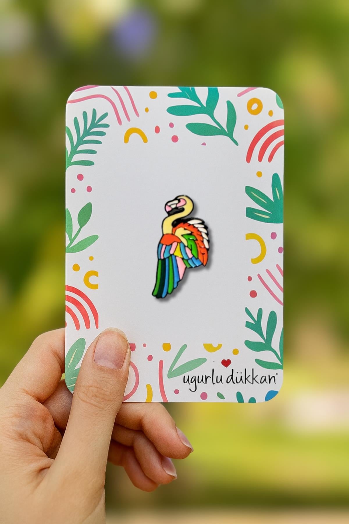 Renkli Kanatlı Flamingo Rozeti