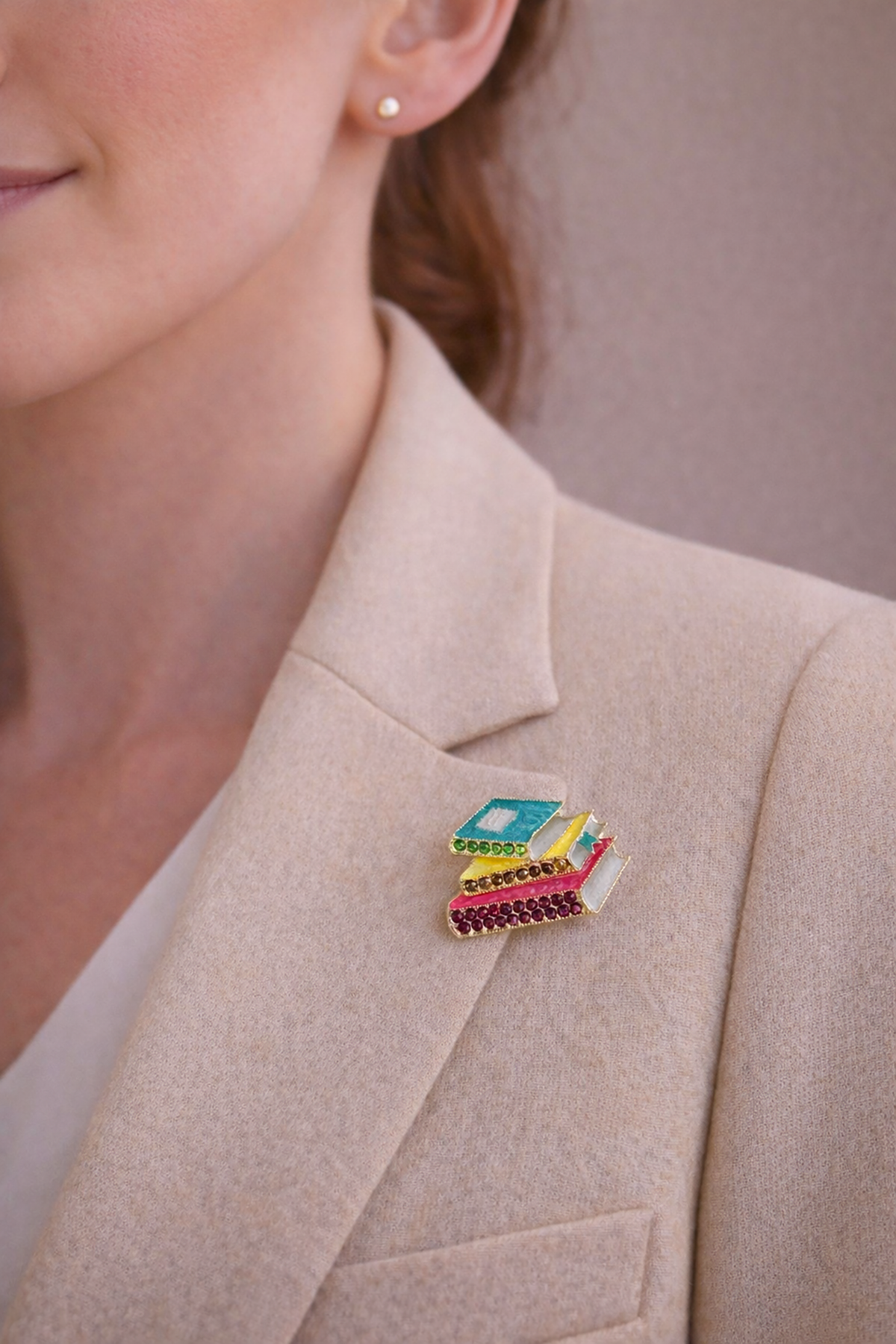 Renkli Kitaplar İğneli Broş