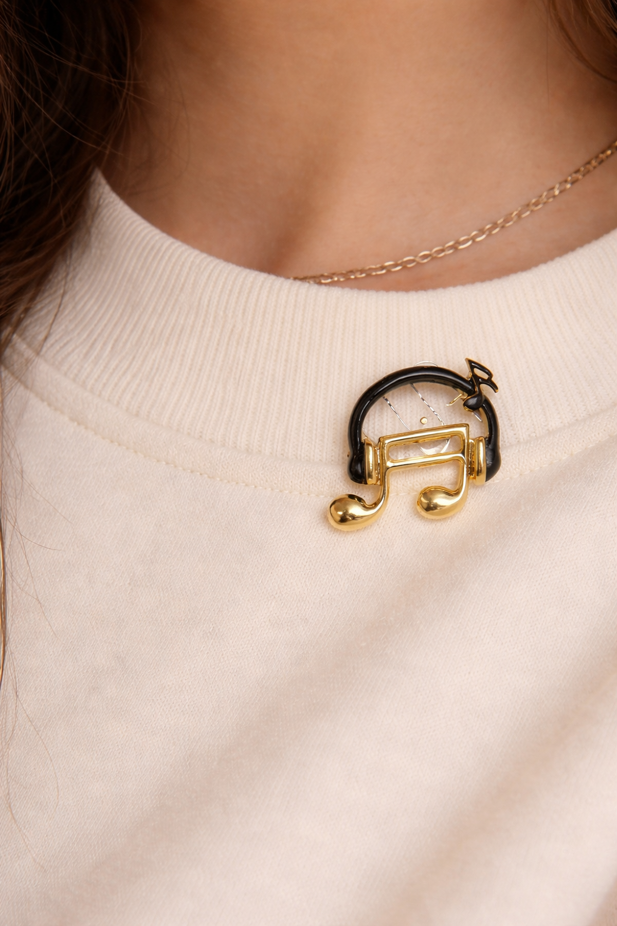 Siyah Kulaklı Nota Broş