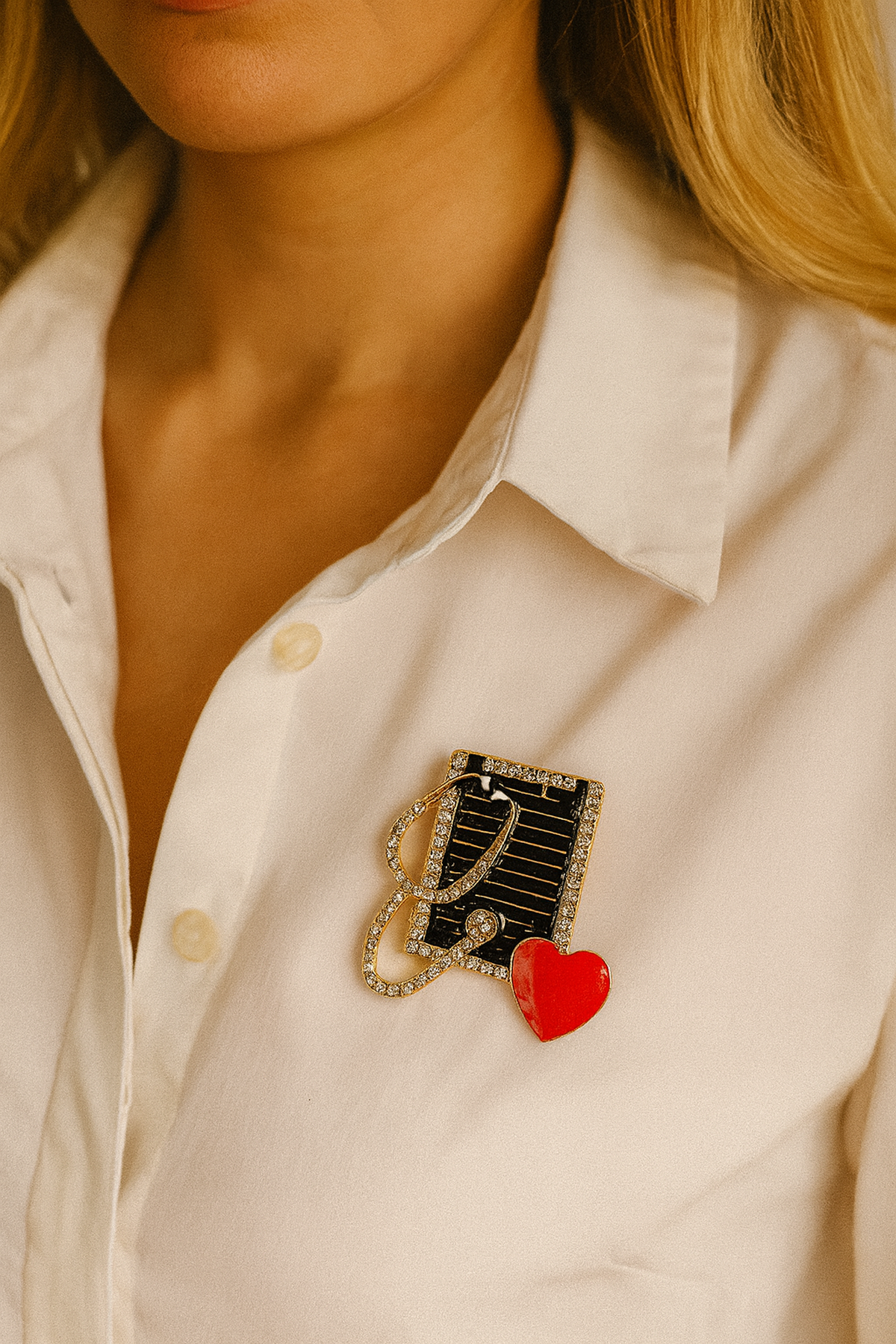 Siyah Taşlı Steteskop İğneli Broş