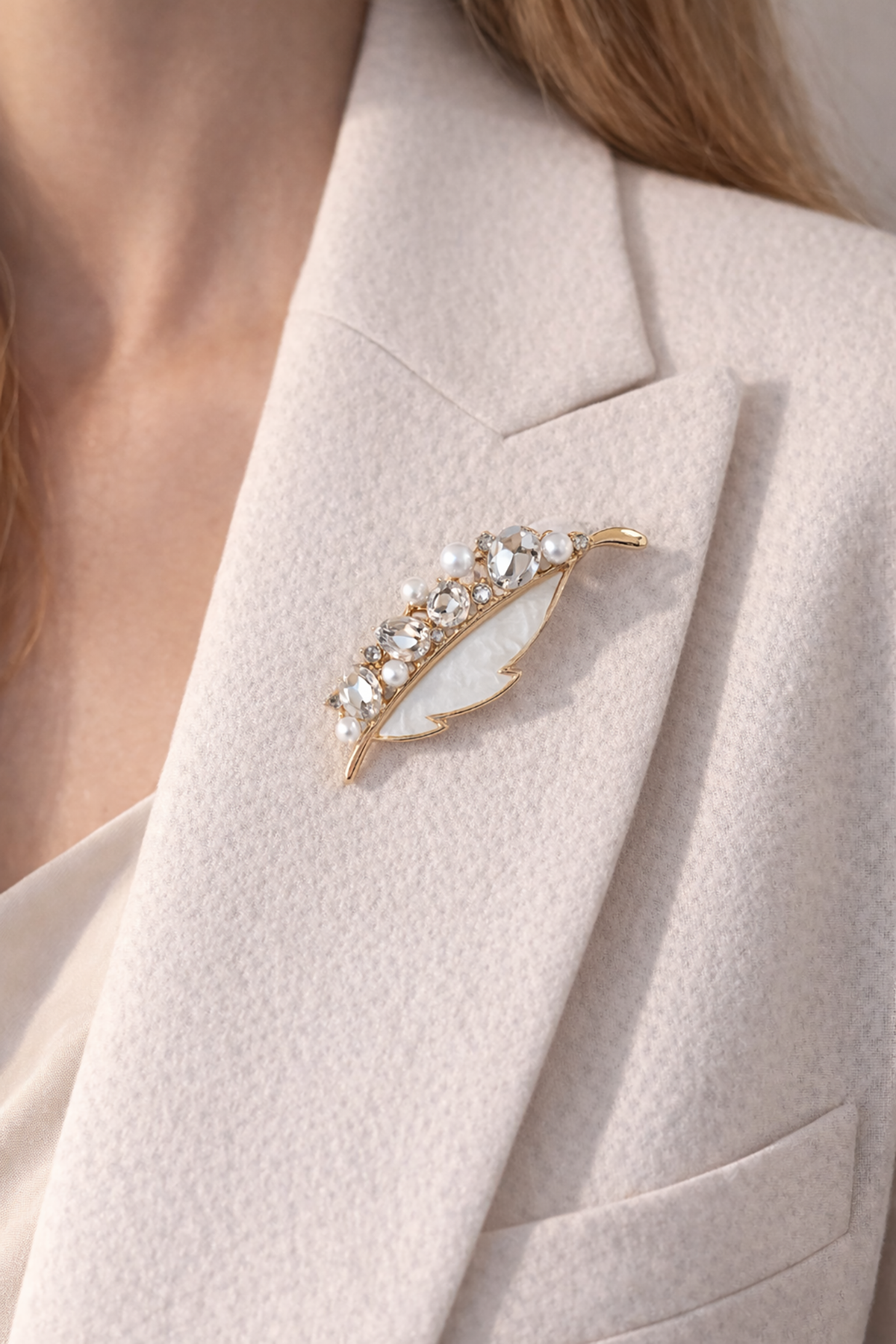 Taşlı Sedef Yapraklı İğneli Broş