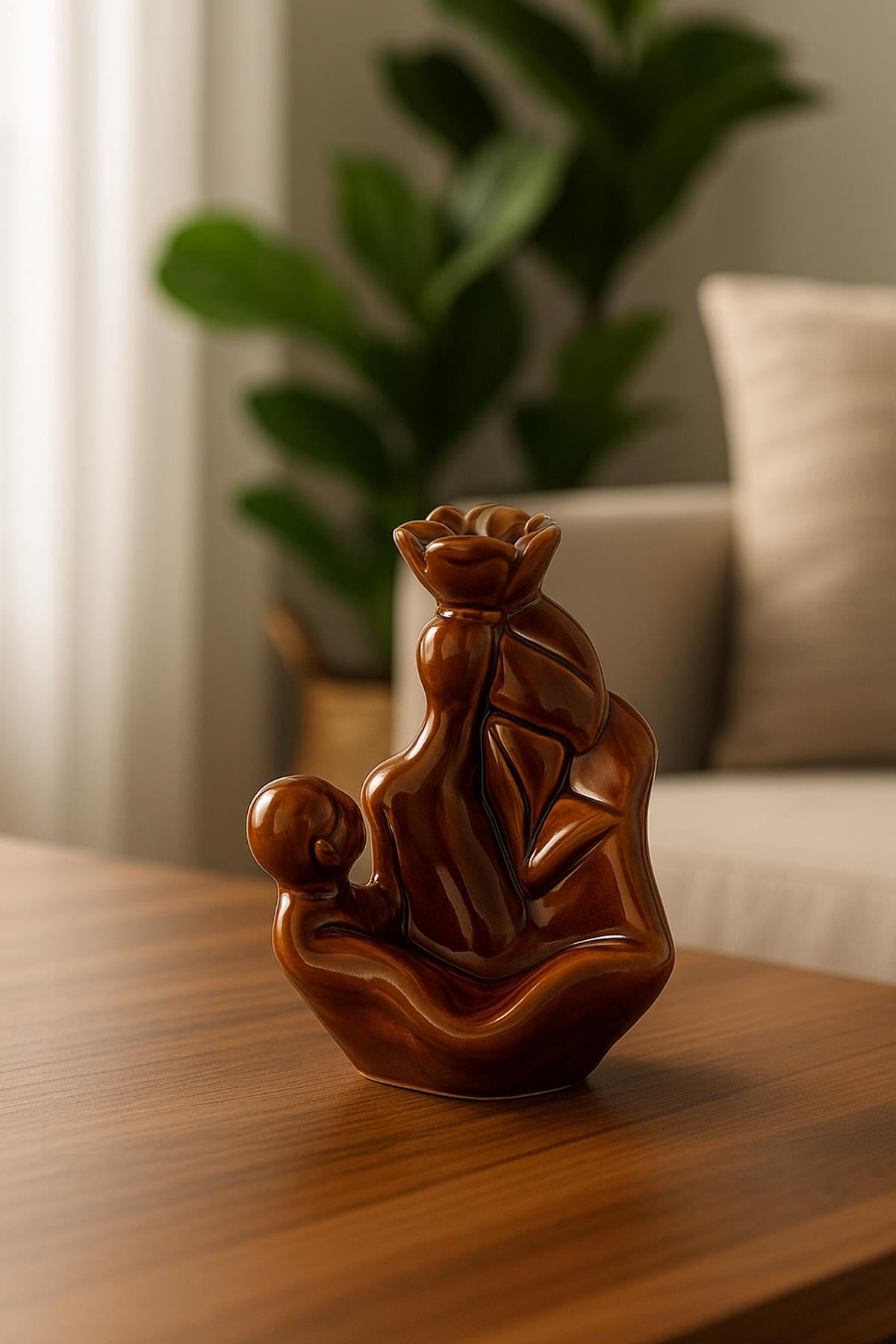 Üç Yaprak Modelli Ters Akışkan Tütsü