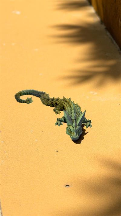 Small Kristal Ejderha - Altın-Yeşil Siyah