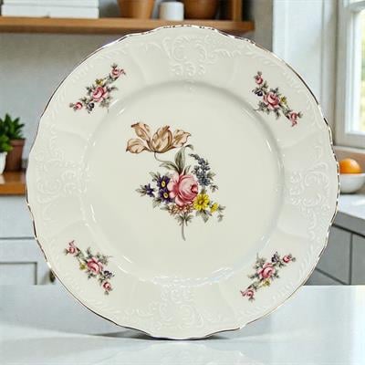 Bernadotte Czech Republic Eternal 77 Piece Dinner Set Gold