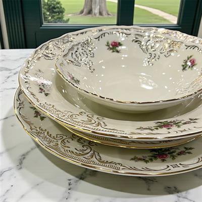 Bernadotte Czech Republic Opaline 77 Parça Yemek Takımı Gold