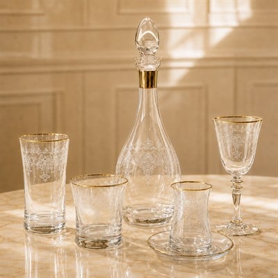 Butik Crystal 61 Piece Glass Set Gold