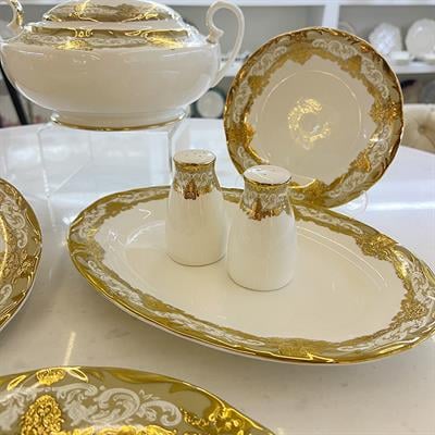 Queens of England Jasmine 61 Parça 12 Kişilik Porselen Yemek Takımı