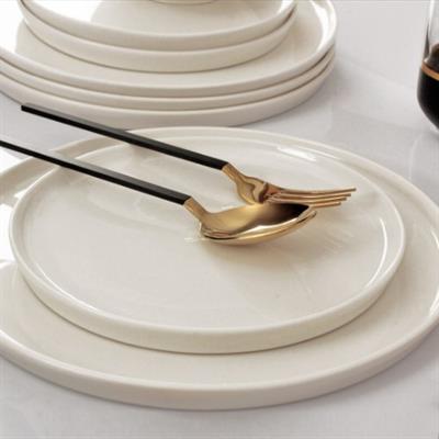 Royal Mademoiselle New Bone Cake Plate