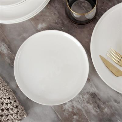 Royal Mademoiselle New Bone Cake Plate