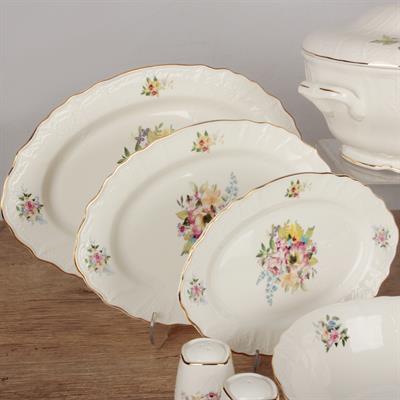 Royking Pink Garden 62 Piece Porcelain Dinner Set for 12 People