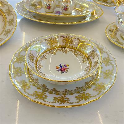 Thun Ophelia Çekoslavak Sedef 77 Parça Yemek Takımı Gold