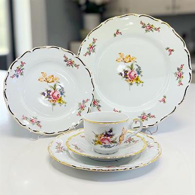 Porselen Kahvaltı TakımlarıThun Ophelia Eternal 19 Parça Pasta Seti Gold