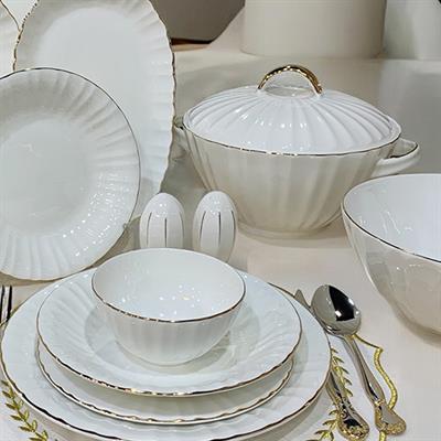 Winterbach 58 Piece Dinner Set for 12 People - Gold