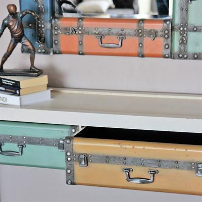 Yedifil Country Trunk Aynalı Dresuar Takımı