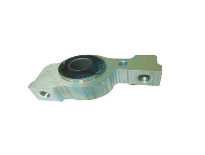 Peugeot 407 Ön Alt Salıncak Braketi Burçlu Sağ Sol MASTER-KAUÇUK