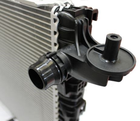 Audi A4 Otomatik Radyatör MAHLE