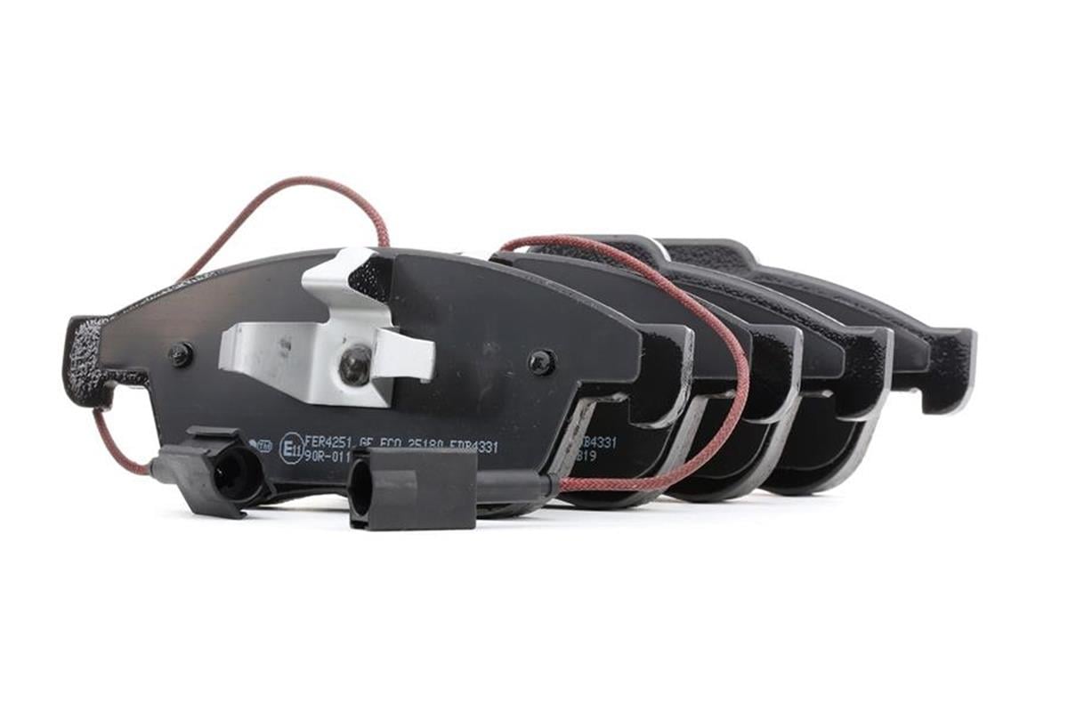 Alfa Romeo Giulietta (2010>) Ön Balata 77365355