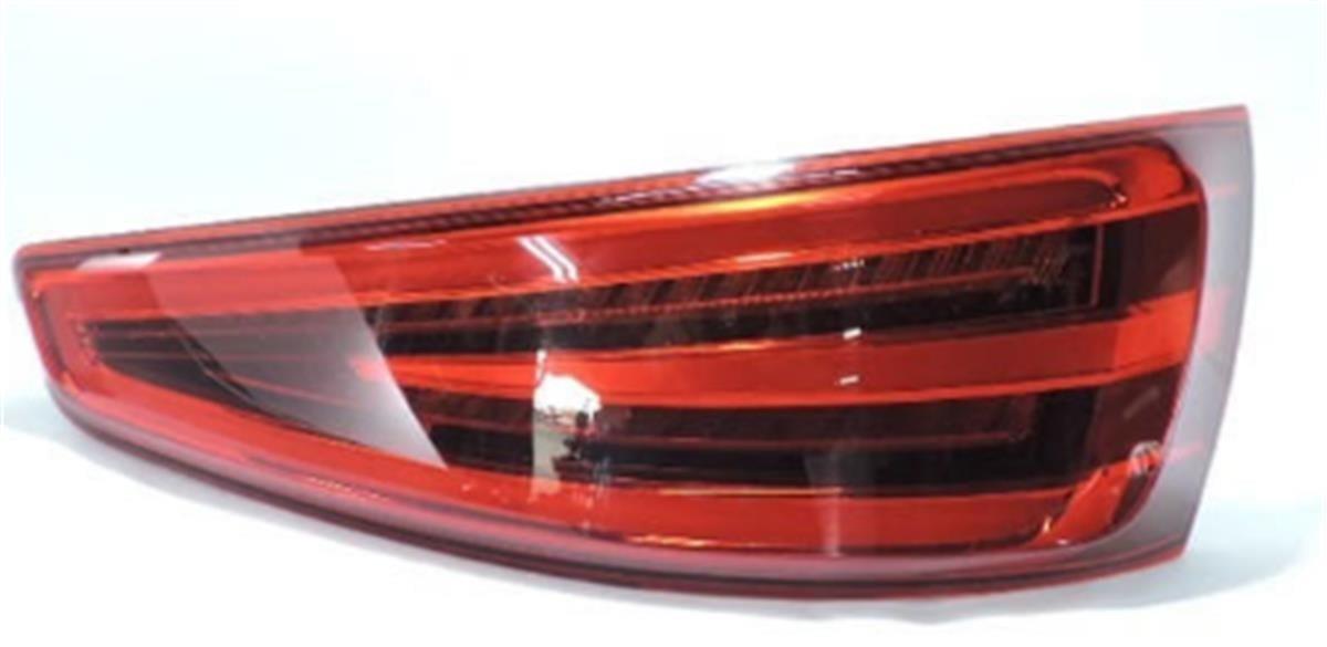 Audi Q3 Sağ Stop Lambası Depo 8U0945094a