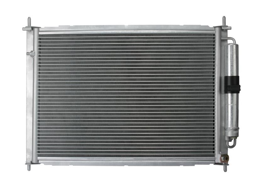 Renault Clio III Motor Su Radyatörü BOSCH