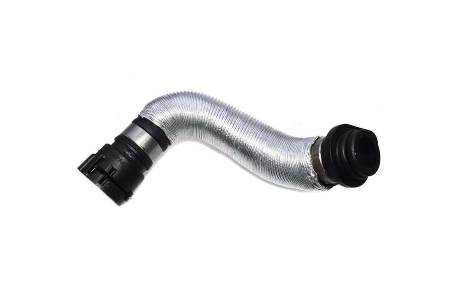BMW E81 E82 E87 E88 E60 E91 N46 Radyatör Hortumu YTT