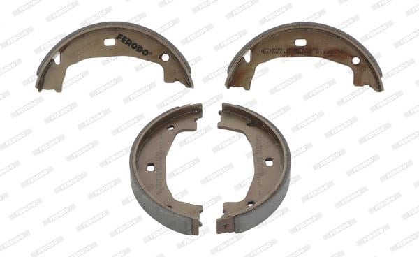 BMW F31 F32 F82 F33 F36 E85 E86 E87 E88 E90 Arka Pabuç Balata FERODO