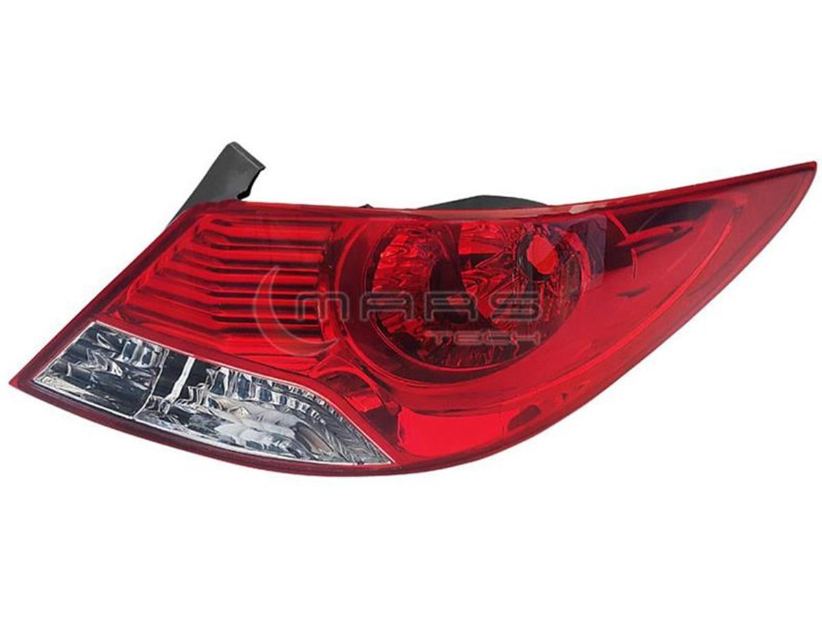 Hyundai Accent Blue (2012>) Stop Lambası Sol 924011R030 924011R020