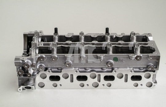 Mercedes Om651 Silindir Kapağı