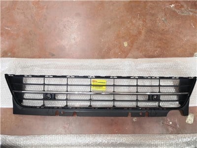 Volkswagen New Beetle Ön Tampon Orta Izgara Kromlu Sensörlü PRO-A
