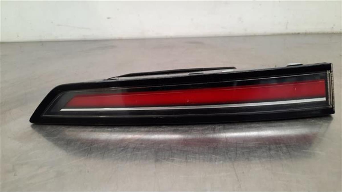 Opel Astra L (2021>) Sol Stop Lambası İç Led 9839325480