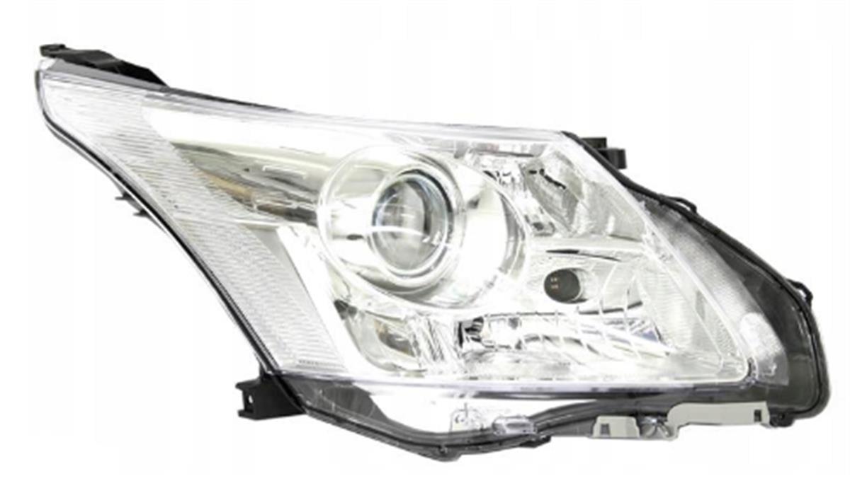 Toyota Avensis Sağ Far Depo Benzin-Dizel (2008 Sonrası) 81130