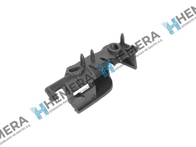 Audi A4 Tampon Braketi Ön Sağ TAIWAN