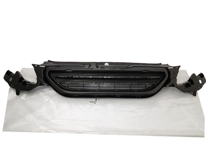 Peugeot 2008 Ön Tampon Üst Bakalit PSA