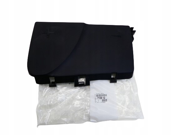 Citroen C5 Akü Üst Kapağı PSA