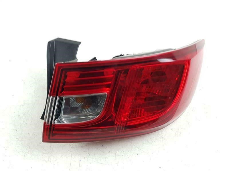 Renault Clio IV Sağ Arka Stop Lambası Dış PLEKSAN