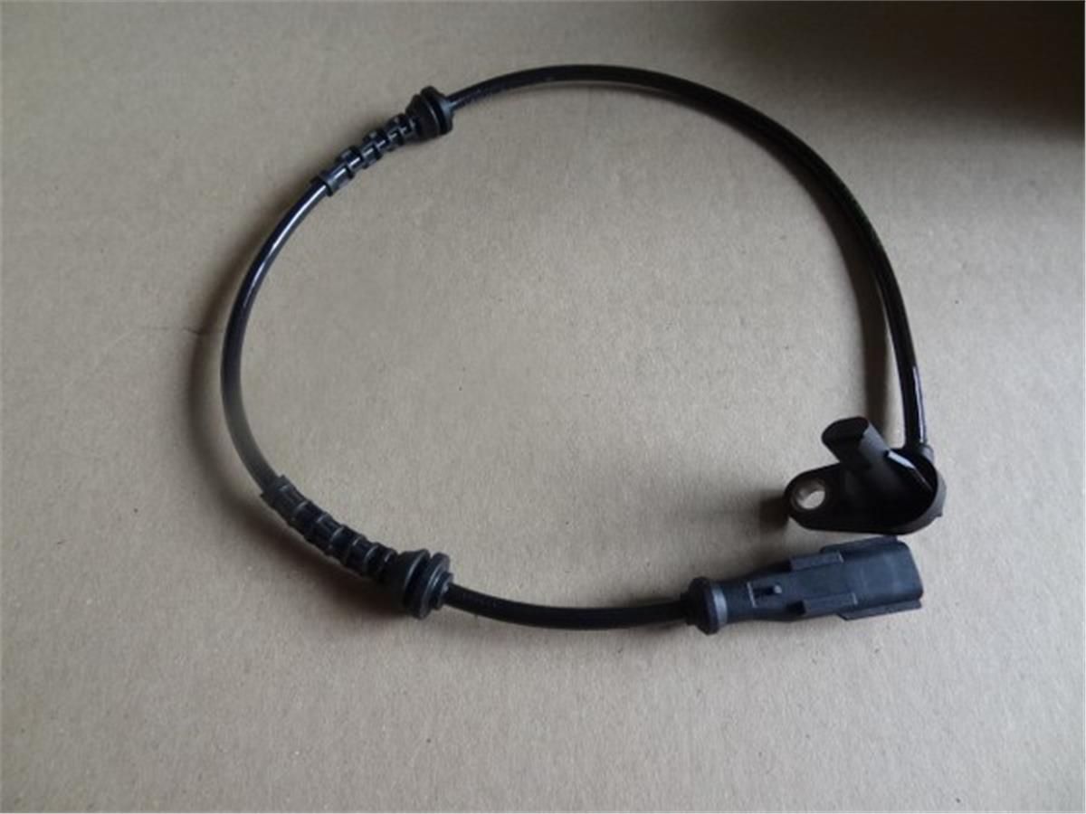 Dacia Duster Abs Sensörü Sol Arka 479007637R-8200862229