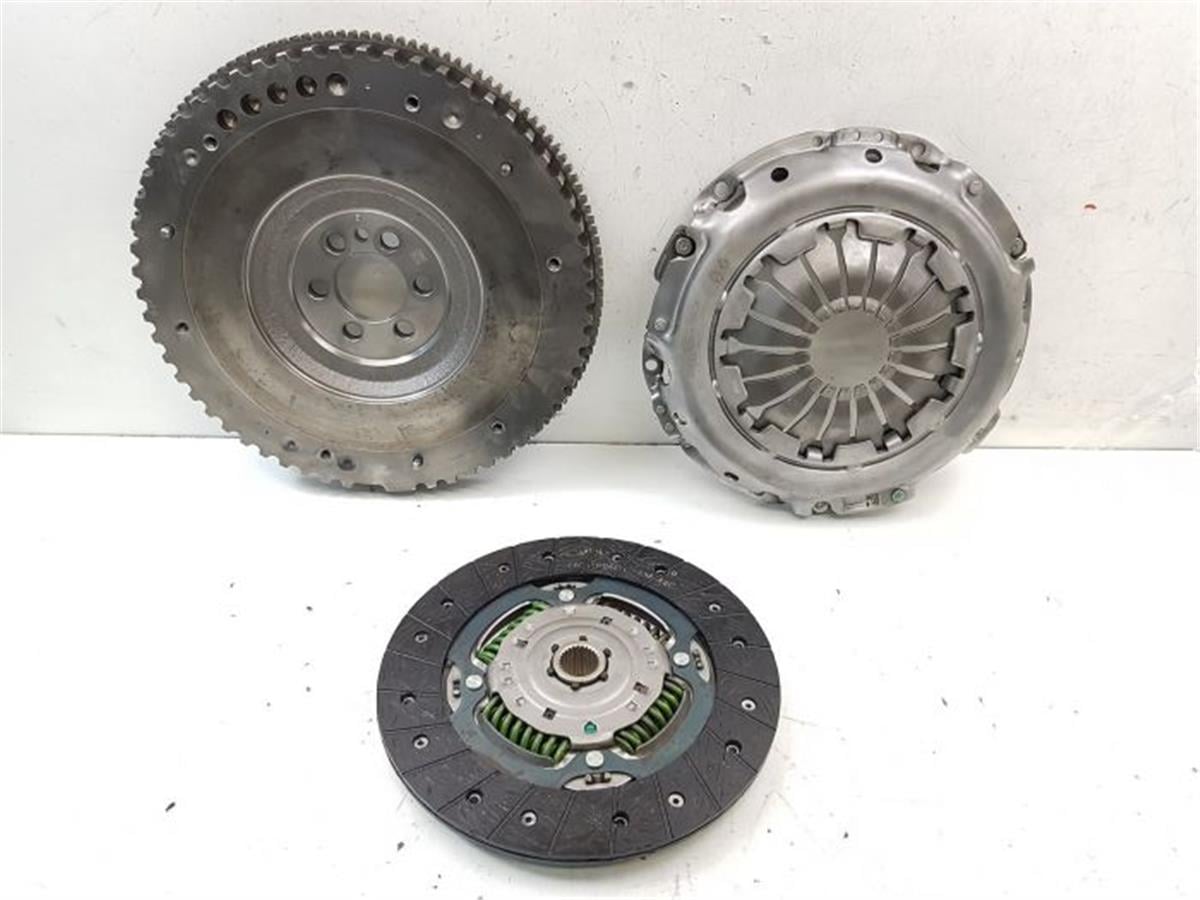 Debriyaj Seti Renault Clıo V 19 Captur Iı 20 Talıant 21 Dacıa Duster Iı 18 1.0 T