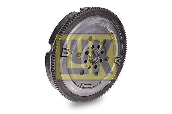 BMW M57 E60 E61 E83 E53 Volan DMF LUK
