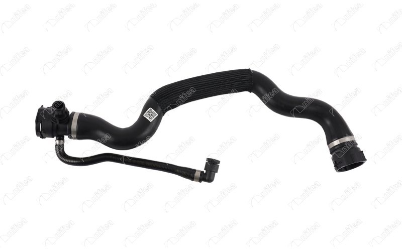 BMW E90 E91 E92 E93 E84 Radyatör Üst Hortumu NIFEA
