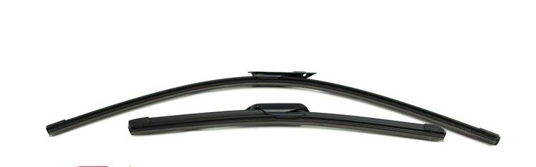 BMW F40 Silecek Süpürgesi Takımı 650mm / 425mm BOSCH