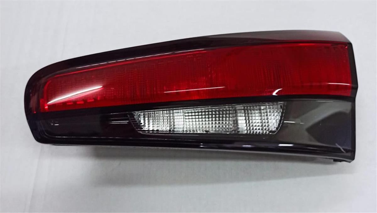 Fiat Egea Hb (2017-2021) Stop Lamba Sağ İç Duylu 52071021-52015962