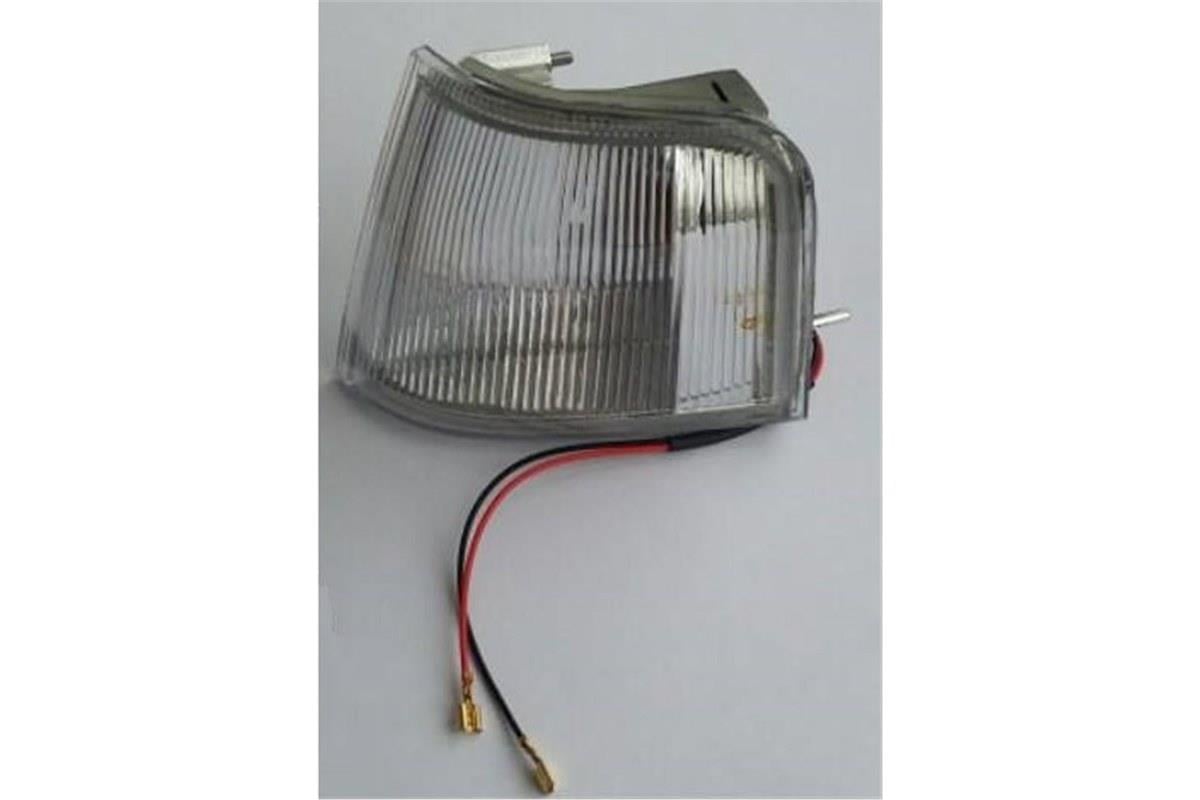 Fiat Uno Ön Sinyal Lambası Sol Eser Duy İle Birlikte E842034