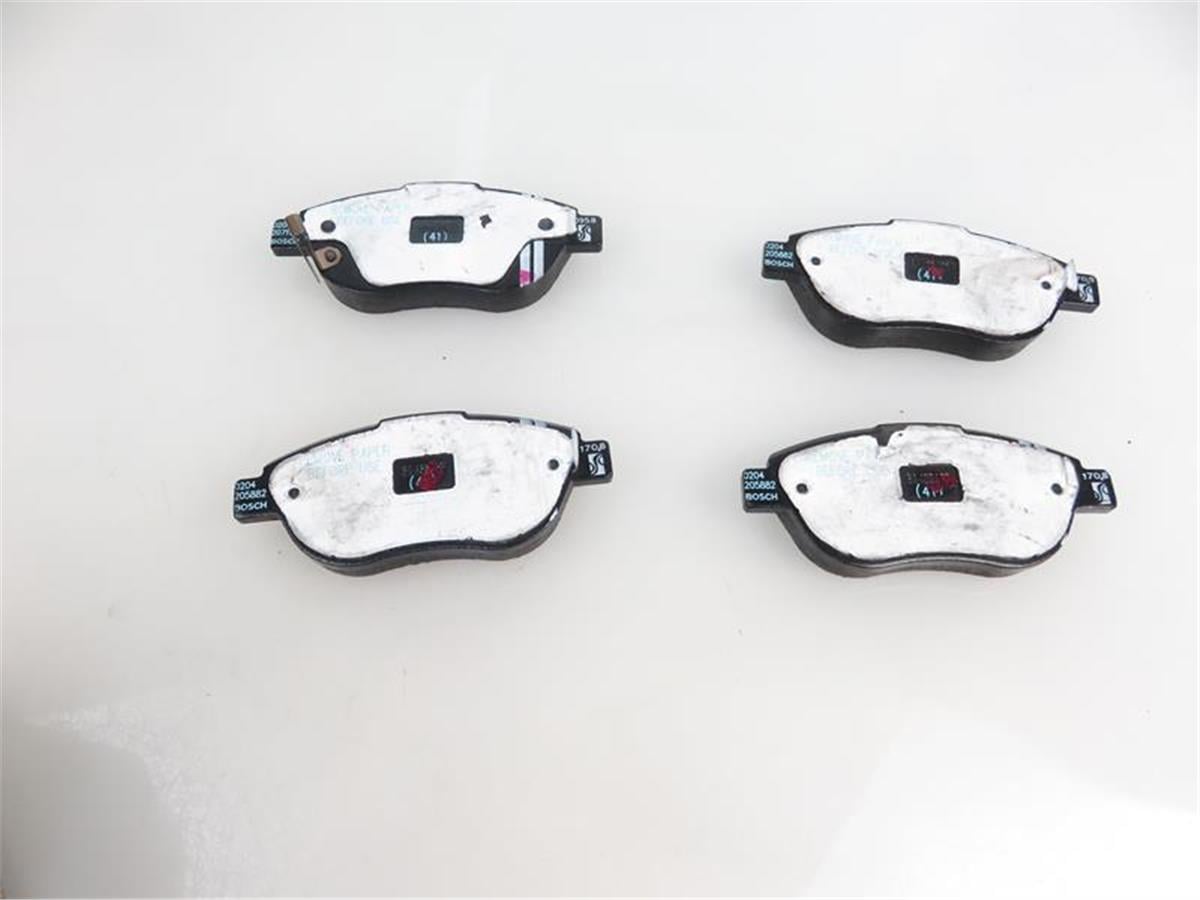 Opel Corsa D Fiat 500L Ön Balata 93189816-1605354-1605227-77366