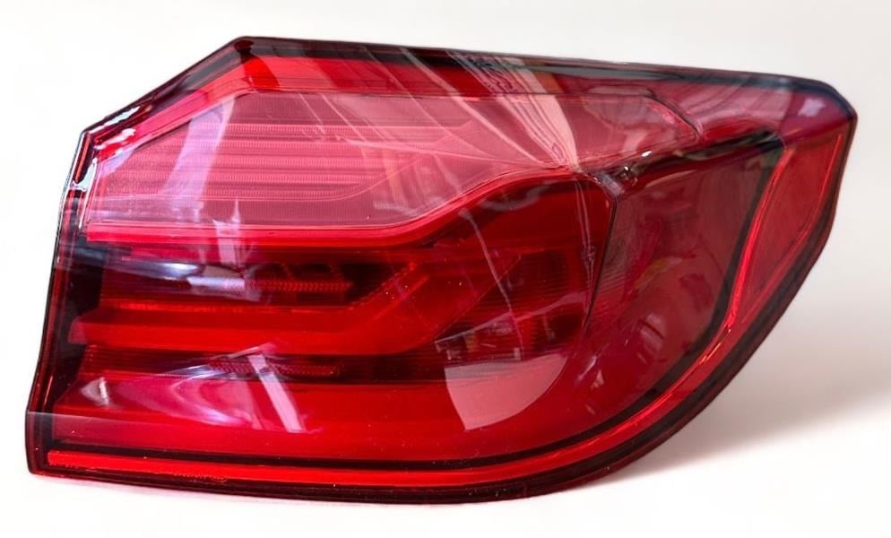 BMW G30 Dış Sol Stop Lambası GKL