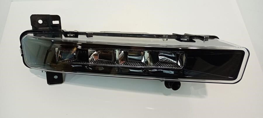 BMW G30 Sağ LED'li Sis Farı OE-ORIJINAL